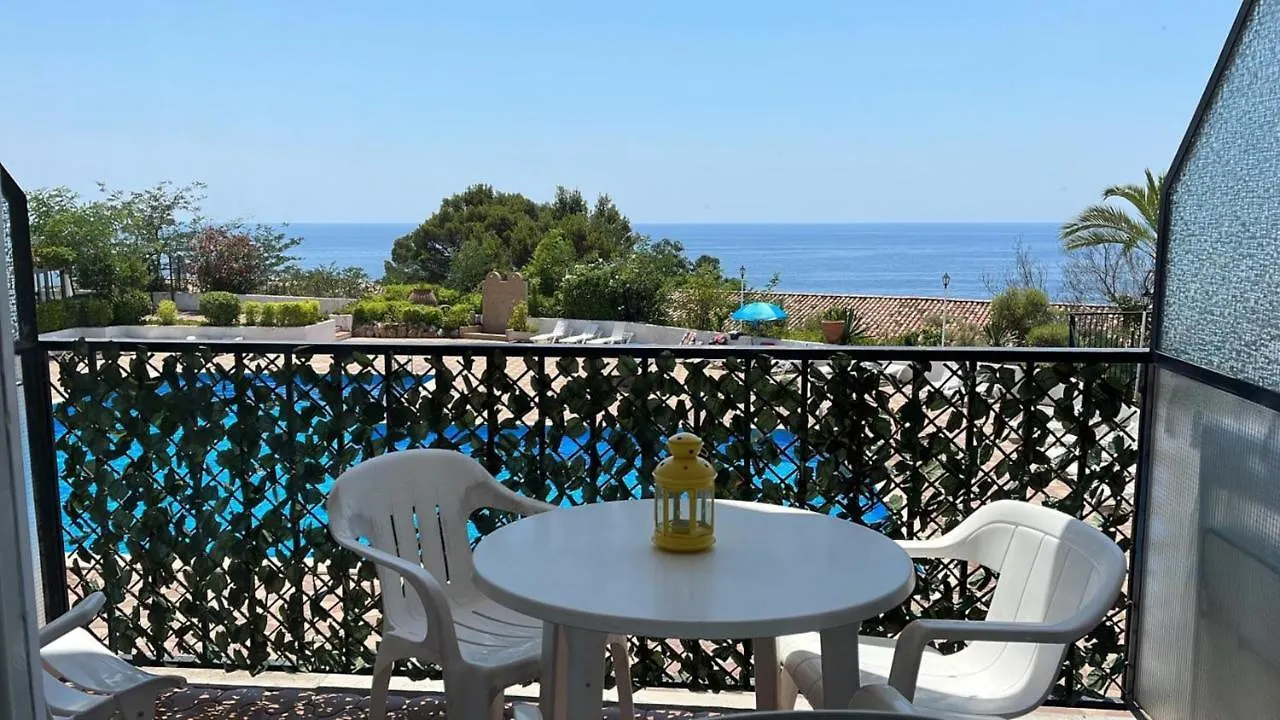 Apartment Studios Les Terrasses De Cala Llevado Tossa de Mar Spain